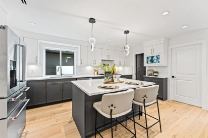 Breakfast Nook Photo of 4917 Venables Street, Burnaby, BC