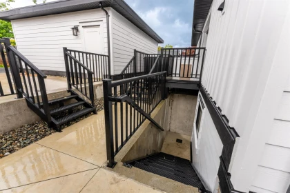 Hot Tub / Spa Photo of 4917 Venables Street, Burnaby, BC