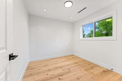 Mudroom Photo of 4917 Venables Street, Burnaby, BC