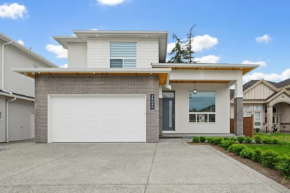15658 82a Avenue, Surrey, BC, Surrey — Single Family Residence for sale