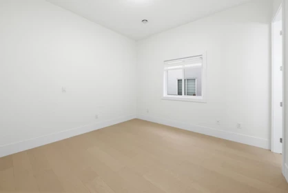 Loft / Bonus Room Photo of 15658 82a Avenue, Surrey, BC