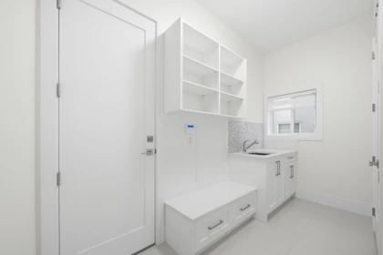 Mudroom Photo of 15658 82a Avenue, Surrey, BC
