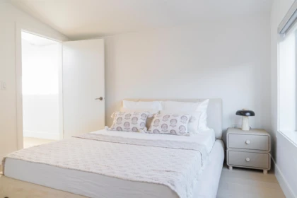 Bedroom 2 Photo of 7355 Oak Street, Vancouver, BC