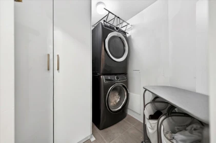 Hot Tub / Spa Photo of 603 1009 Expo Boulevard, Vancouver, BC