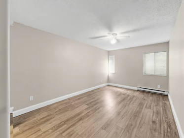Powder Room Photo of 5 9584 Manchester Drive, Burnaby, BC