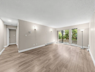 Primary Bedroom Photo of 5 9584 Manchester Drive, Burnaby, BC