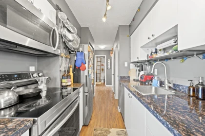 Office / Den Photo of 901 2370 W 2nd Avenue, Vancouver, BC