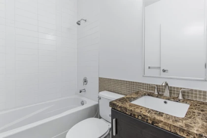 Primary Bathroom Photo of 318 41105 Tantalus Road, Squamish, BC