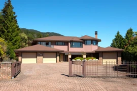 4228 Rockridge Crescent, West Vancouver, BC
