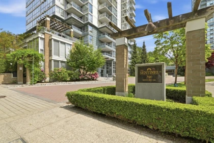 1201 290 Newport Drive, Port Moody, BC, Port Moody — Apartment/Condo for sale