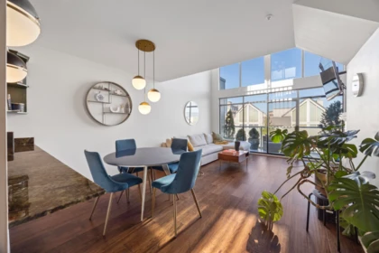 Kitchen Island Photo of 406 48 Richmond Street, New Westminster, BC
