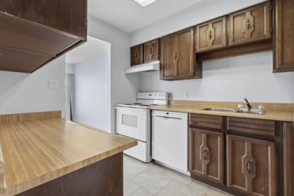 Office / Den Photo of 202 15147 Marine Drive, White Rock, BC