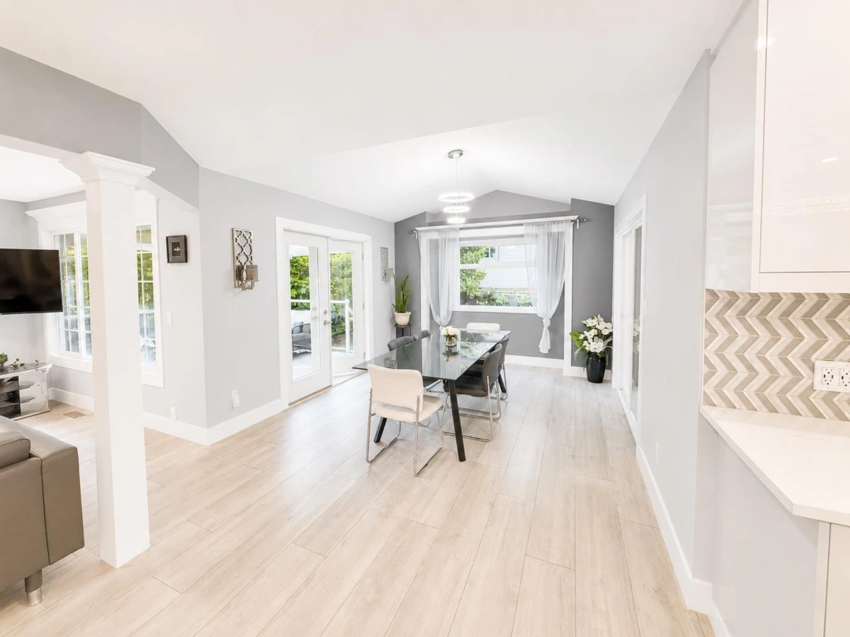 Living Room Photo of 1416 Purcell Drive, Coquitlam, BC