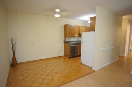 Office / Den Photo of 307 1444 Martin Street, White Rock, BC