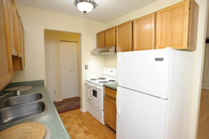 Primary Bedroom Photo of 307 1444 Martin Street, White Rock, BC