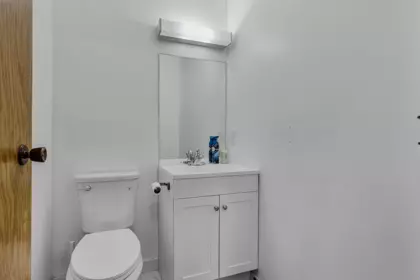 Mudroom Photo of 613 13923 72 Avenue, Surrey, BC