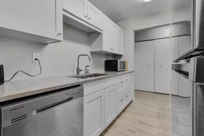 Powder Room Photo of 613 13923 72 Avenue, Surrey, BC