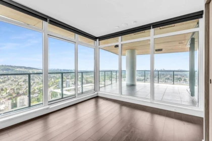 Breakfast Nook Photo of 5206 4880 Lougheed Highway, Burnaby, BC