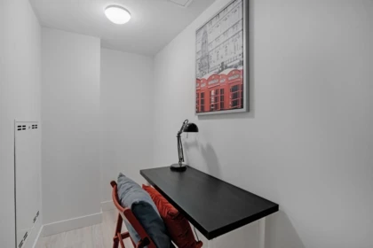 Entry Foyer Photo of 1502 1133 Hornby Street, Vancouver, BC