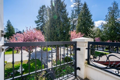 Fitness Center Photo Near 14115 76 Avenue, Surrey, BC