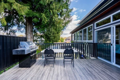 Garden / Landscaping Photo of 14115 76 Avenue, Surrey, BC