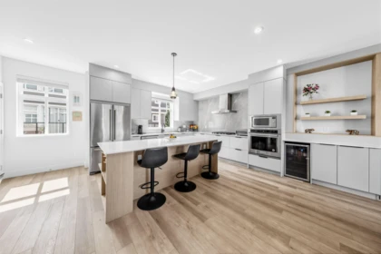Breakfast Nook Photo of 33 10488 124 Street, Surrey, BC