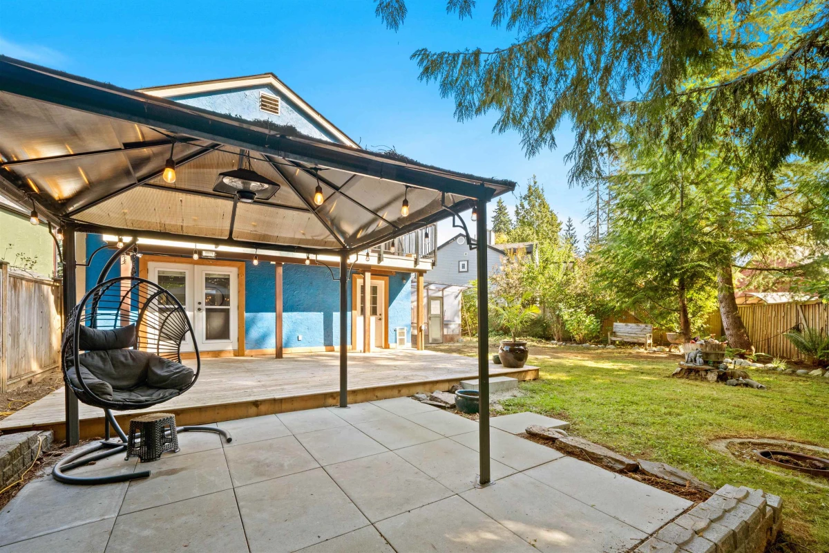 Family Room Photo of 12044 Mcintyre Court, Maple Ridge, BC