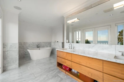 Office / Den Photo of 1485 Camelot Road, West Vancouver, BC