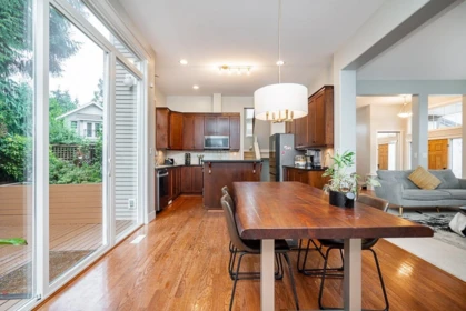 Basement Recreation Room Photo of 6075 165a Street, Surrey, BC
