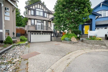 Garden / Landscaping Photo of 6075 165a Street, Surrey, BC