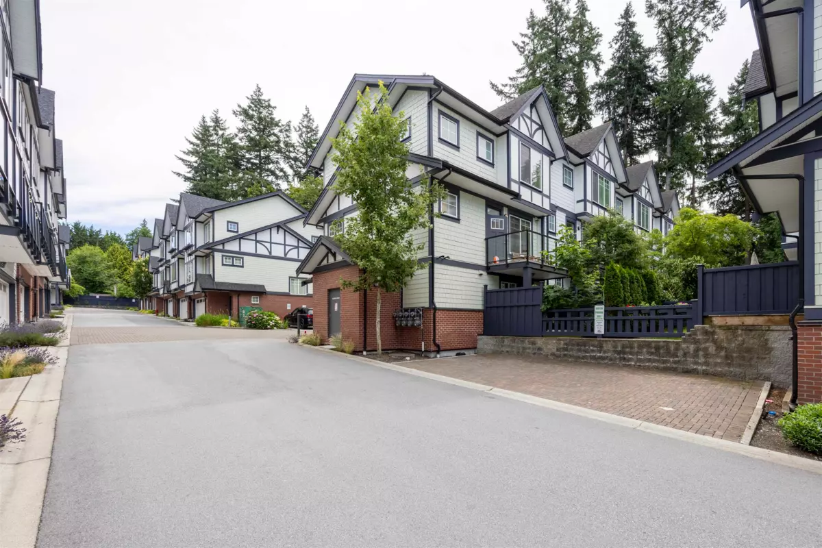 Family Room Photo of 50 11188 72 Avenue, Delta, BC
