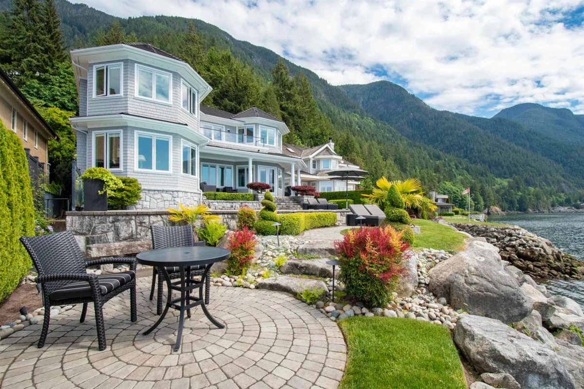 Exterior Rear Photo of 8 Ocean Point Drive, West Vancouver, BC