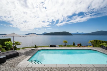 Outdoor Kitchen Photo of 8 Ocean Point Drive, West Vancouver, BC