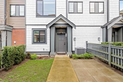 18 19897 75a Avenue, Langley, BC, Langley — Townhouse for sale