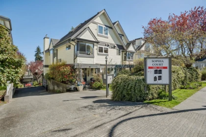 Outdoor Deck Photo of 4306 Sophia Street, Vancouver, BC