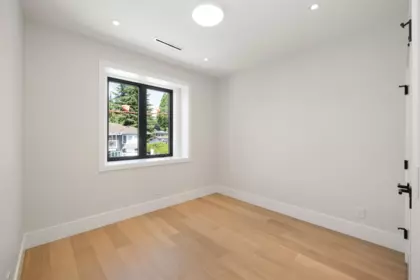 Basement Recreation Room Photo of 3 3874 Winlake Crescent, Burnaby, BC