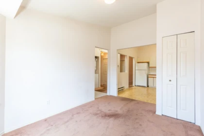 Walk-In Closet Photo of 19 12311 Cambie Road, Richmond, BC