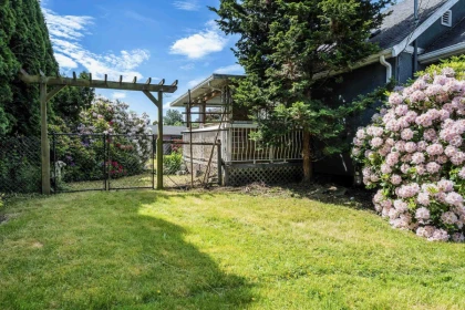 Backyard Photo of 45748 Lewis Avenue, Chilliwack, BC