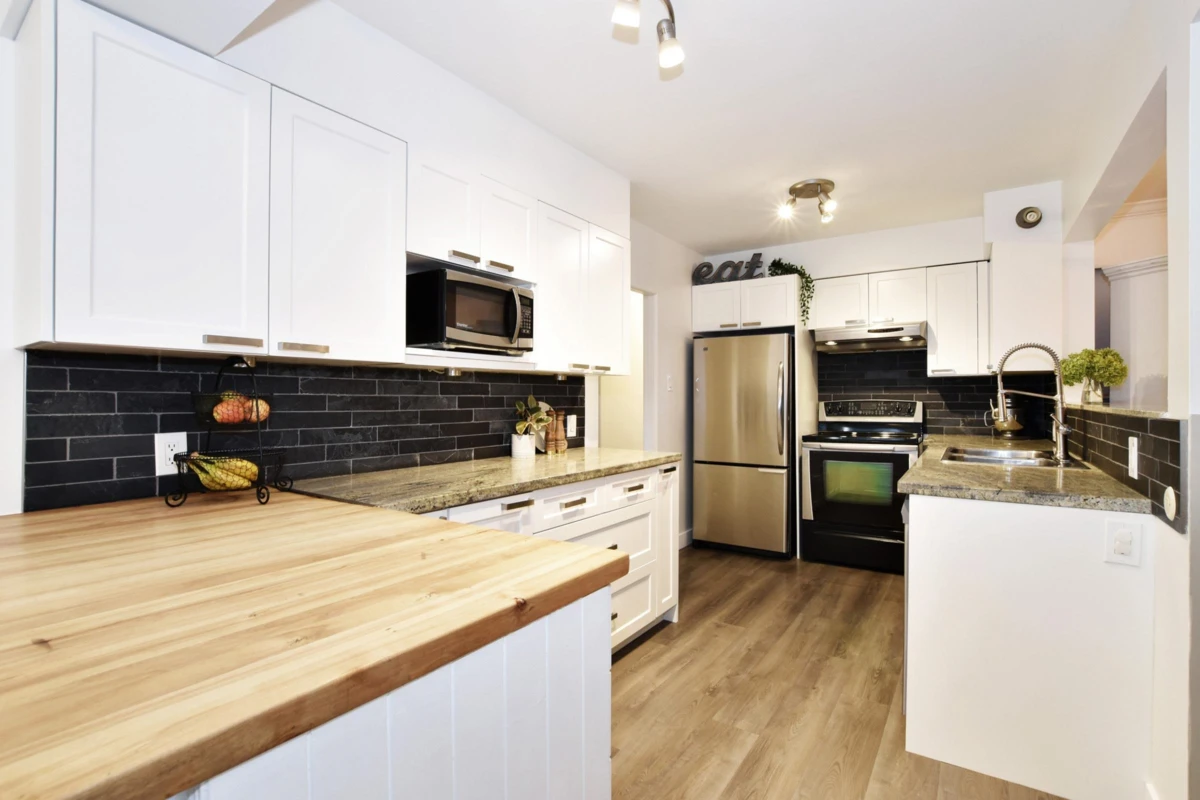 Dining Area Photo of 7850 Horne Street, Mission, BC