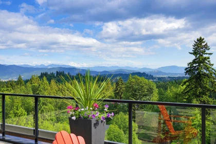 Hot Tub / Spa Photo of 33449 RICHARDS AVENUE, Mission BC V2V 7E4