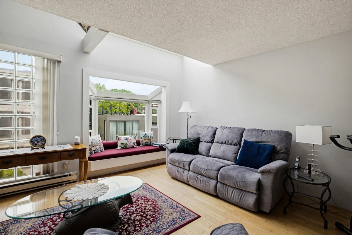 Exterior Rear Photo of 7 2485 Cornwall Avenue, Vancouver, BC