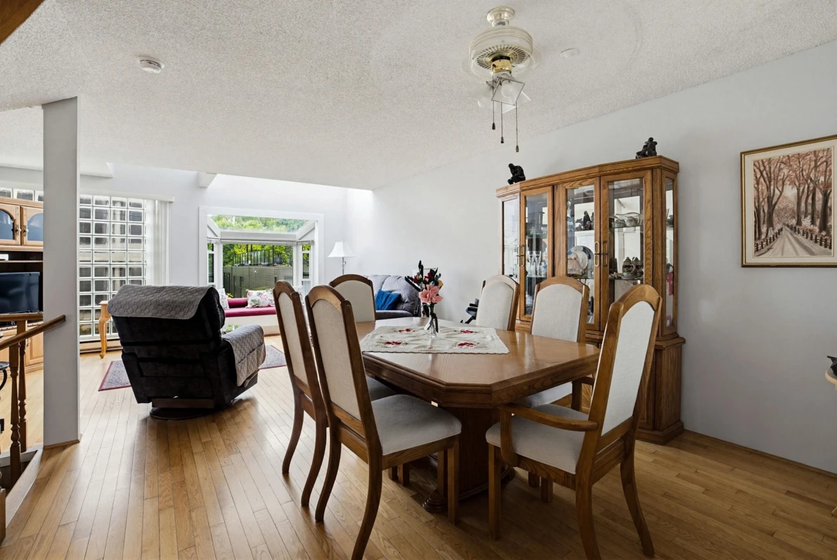 Family Room Photo of 7 2485 Cornwall Avenue, Vancouver, BC
