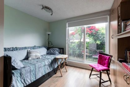 Bedroom 2 Photo of 7 2485 Cornwall Avenue, Vancouver, BC