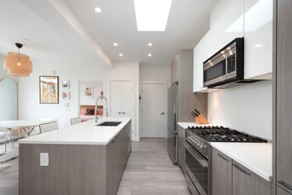Laundry Room Photo of PH2 979 E 19th Avenue, Vancouver, BC