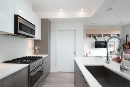 Mudroom Photo of PH2 979 E 19th Avenue, Vancouver, BC