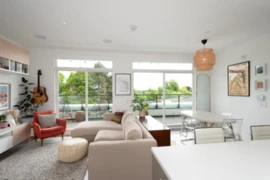 PH2 979 E 19th Avenue, Vancouver, BC