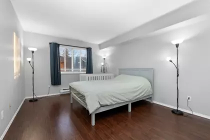 Bedroom 4 Photo of 208 45222 Watson Road, Chilliwack, BC