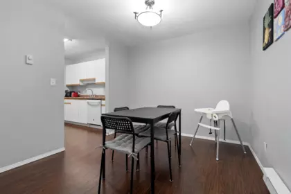 Breakfast Nook Photo of 208 45222 Watson Road, Chilliwack, BC