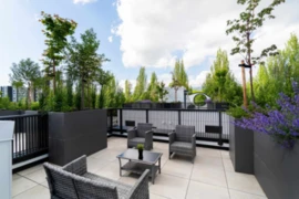 122 1552 E 3rd Avenue, Vancouver, BC