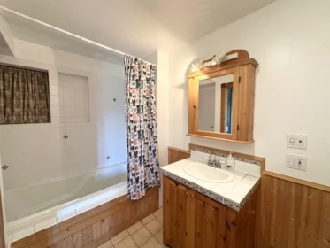 Powder Room Photo of 165 Ontario Place, Salt Spring Island, BC